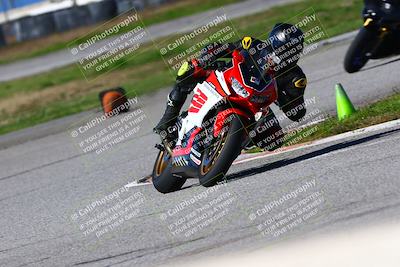 media/Jan-21-2023-Fastrack Riders (Sat) [[fcf3f88a30]]/Level 3/Session 4 Turn 6-Mountian Shot/